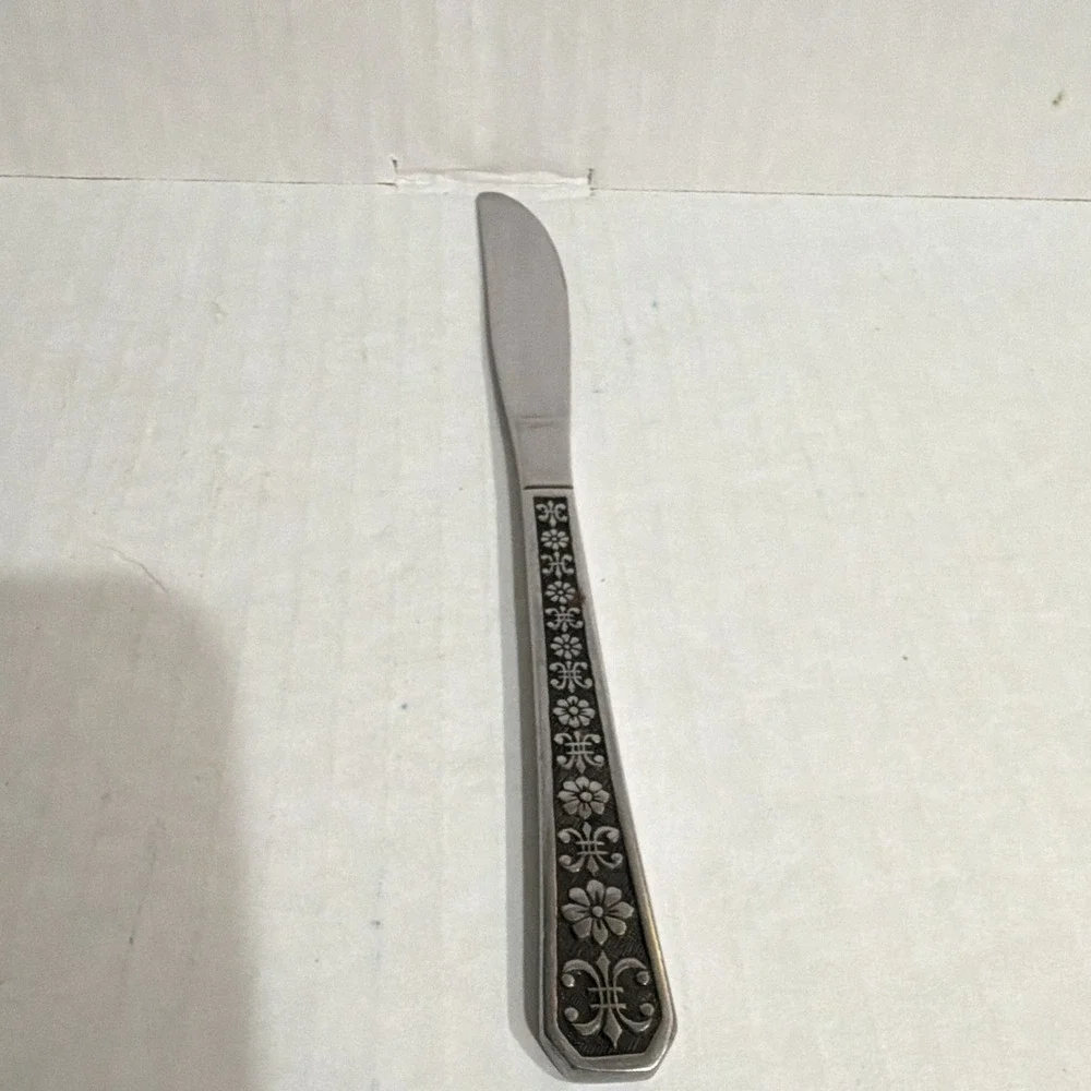 iStainless Steel Dinner Knife Floral Handle Glossy Silver/Black 8.50 in